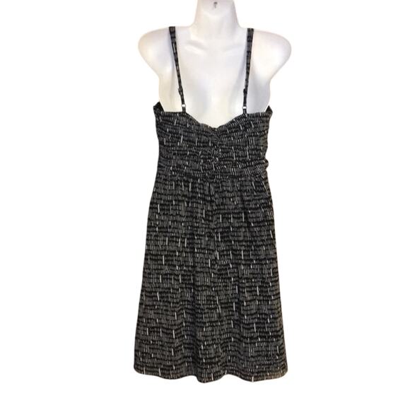 The Limited Ruffle Black & White Print Dress M - Picture 2 of 8